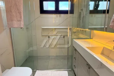 Casa &agrave; venda - 261m&sup2; - Mont Blanc Residence