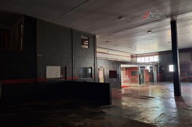 Sal&atilde;o Comercial para alugar - Zona 1