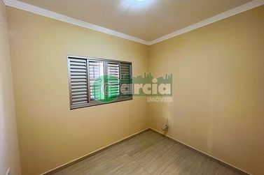 Casa &agrave; venda - 190m&sup2; - Jardim Yonezu