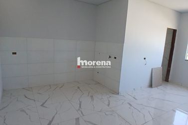 Sal&atilde;o Comercial para alugar - 350m&sup2; - Zona IV