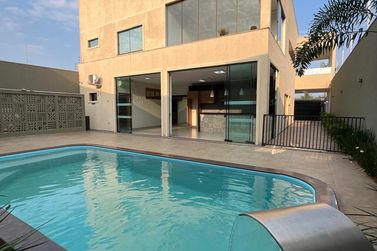 Sobrado &agrave; venda - 428m&sup2; - Jardim Imigrantes II