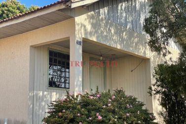 Casa &agrave; venda - 75m&sup2; - ZONA V