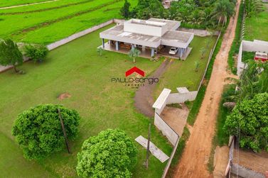 Ch&aacute;cara &agrave; venda - 350m&sup2; - Estrada Jaborandi