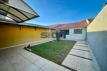Casa &agrave; venda - 245m&sup2; - Zona II