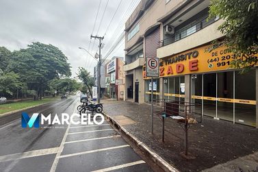 Sal&atilde;o Comercial para alugar - 500m&sup2; - Zona VI