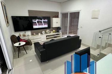 Casa &agrave; venda - 267m&sup2; - Ecoville Residence