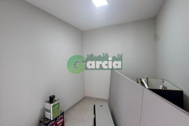 Casa &agrave; venda - 60m&sup2; - JARD. SANTA C&Eacute;CILIA