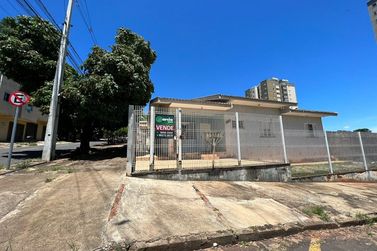 Casa &agrave; venda - 161m&sup2; - Jardim Aratimb&oacute;