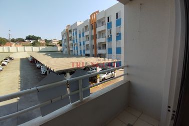 Apartamento para alugar - 61m&sup2; - PARQUE PORTUGAL