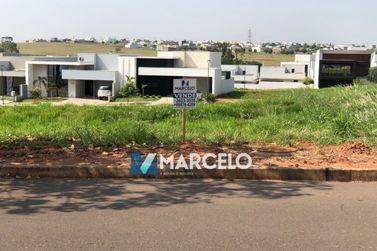 Terreno &agrave; venda - 240m&sup2; - Gleba Figueira