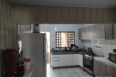 Casa &agrave; venda - 276m&sup2; - Jardim Para&iacute;so