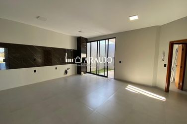 Casa &agrave; venda - 130m&sup2; - Jardim Melhoramentos