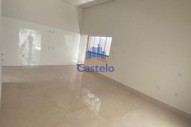 Casa &agrave; venda - 102m&sup2; - Parque Bandeirantes