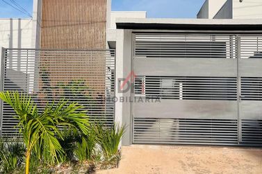 Casa &agrave; venda - 68m&sup2; - Jardim das Cerejeiras