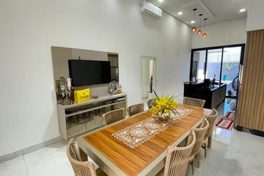 Casa &agrave; venda - 144m&sup2; - Jardim Castelo Branco