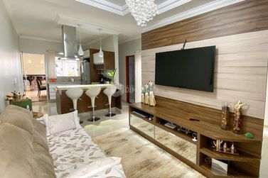 Casa &agrave; venda - 119m&sup2; - Jardim Imigrantes