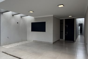 Casa &agrave; venda - 145m&sup2; - Parque Danielle