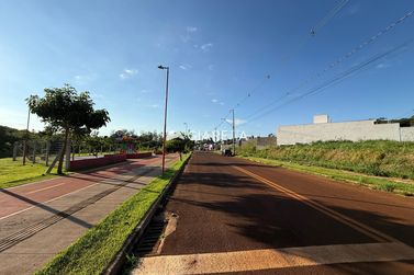 Terreno &agrave; venda - 439m&sup2; - JARDIM COOPAGRO