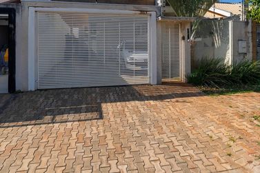 Casa &agrave; venda - 120m&sup2; - Jardim Itapua