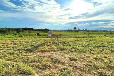 Terreno &agrave; venda - 1200m&sup2; - Parque Residencial Metropolitano