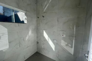 Casa &agrave; venda - 214m&sup2; - Jardim Imigrantes II