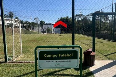 Terreno &agrave; venda - 324m&sup2; - Condom&iacute;nio Residencial Royal Garden