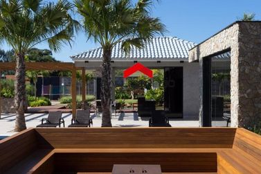 Ch&aacute;cara &agrave; venda - 2500m&sup2; - Condom&iacute;nio Lagoa Dourada