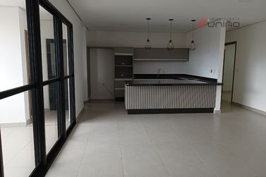 Apartamento para alugar - 111m&sup2; - Zona I