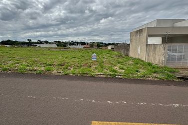 Terreno &agrave; venda - 214m&sup2; - JARDIM AEROPORTO
