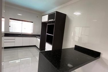 Casa &agrave; venda - 120m&sup2; - Condom&iacute;nio Recanto da Serra II