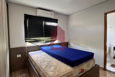 Sobrado &agrave; venda - 215m&sup2; - Centro