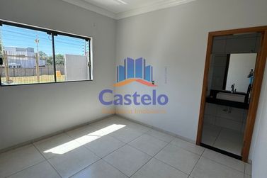 Casa &agrave; venda - 68m&sup2; - JARDIM COLORADO