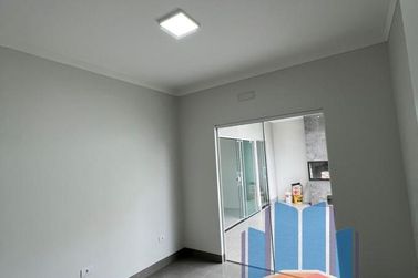 Casa &agrave; venda - 127m&sup2; - Parque Residencial Metropolitano