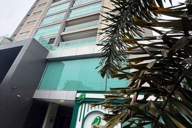 Apartamento &agrave; venda - 200m&sup2; - Zona I