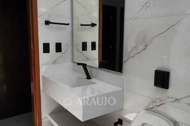 Casa &agrave; venda - 135m&sup2; - Jardim Alphaville