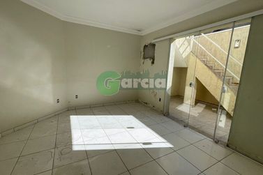 Apartamento para alugar - Zona VI