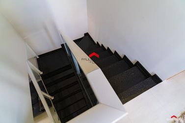 Sobrado &agrave; venda - 126m&sup2; - Jardim Laguna