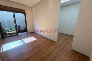 Casa &agrave; venda - 283m&sup2; - PARQUE RESIDENCIAL INTERLAGOS