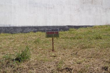 Terreno &agrave; venda - 437m&sup2; - CONDOM&Iacute;NIO PARQUE CIDADE JARDIM UMUARAMA