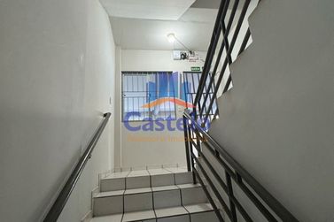 Apartamento para alugar - 51m&sup2; - ZONA III