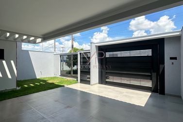 Casa &agrave; venda - 123m&sup2; - Jardim Cima