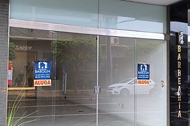 Sal&atilde;o Comercial para alugar - 50m&sup2; - ZONA II