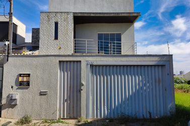 Sobrado &agrave; venda - 233m&sup2; - Parque Laguna