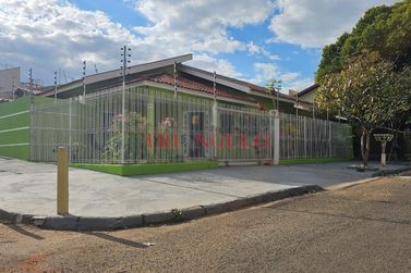 Casa &agrave; venda - 114m&sup2; - JARDIM IPANEMA