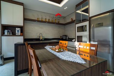 Casa &agrave; venda - 360m&sup2; - Parque Cidade Jardim