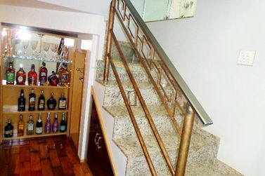 Sobrado &agrave; venda - 356m&sup2; - Zona II