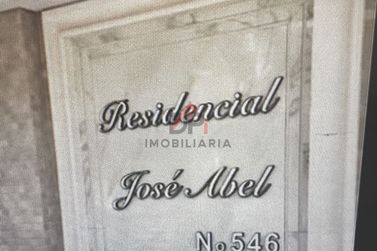 Apartamento &agrave; venda - 70m&sup2; - Centro