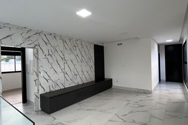 Sobrado &agrave; venda - 360m&sup2; - Condom&iacute;nio Royal Garden