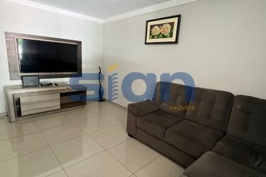 Casa &agrave; venda - 340m&sup2; - 