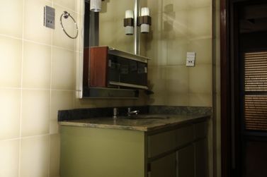 Apartamento para alugar - 130m&sup2; - Zona III